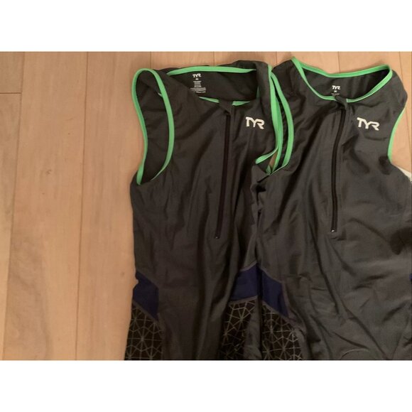 TYR M Comp Triathlon Suit Size Medium Lot Of 2 - Picture 2 of 7
